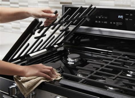 how to clean gas stove top cast iron grates with baking